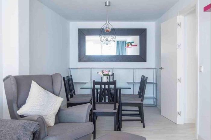 Appartamento Junto A Calle Betis Y Plaza De Cuba Siviglia